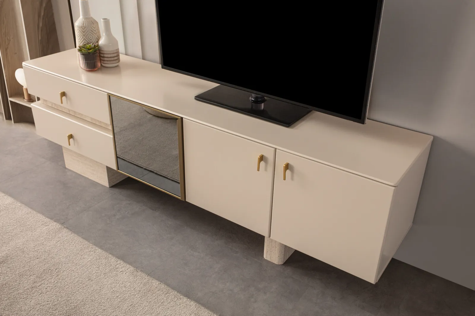 TETRA TV ÜNİTESİ