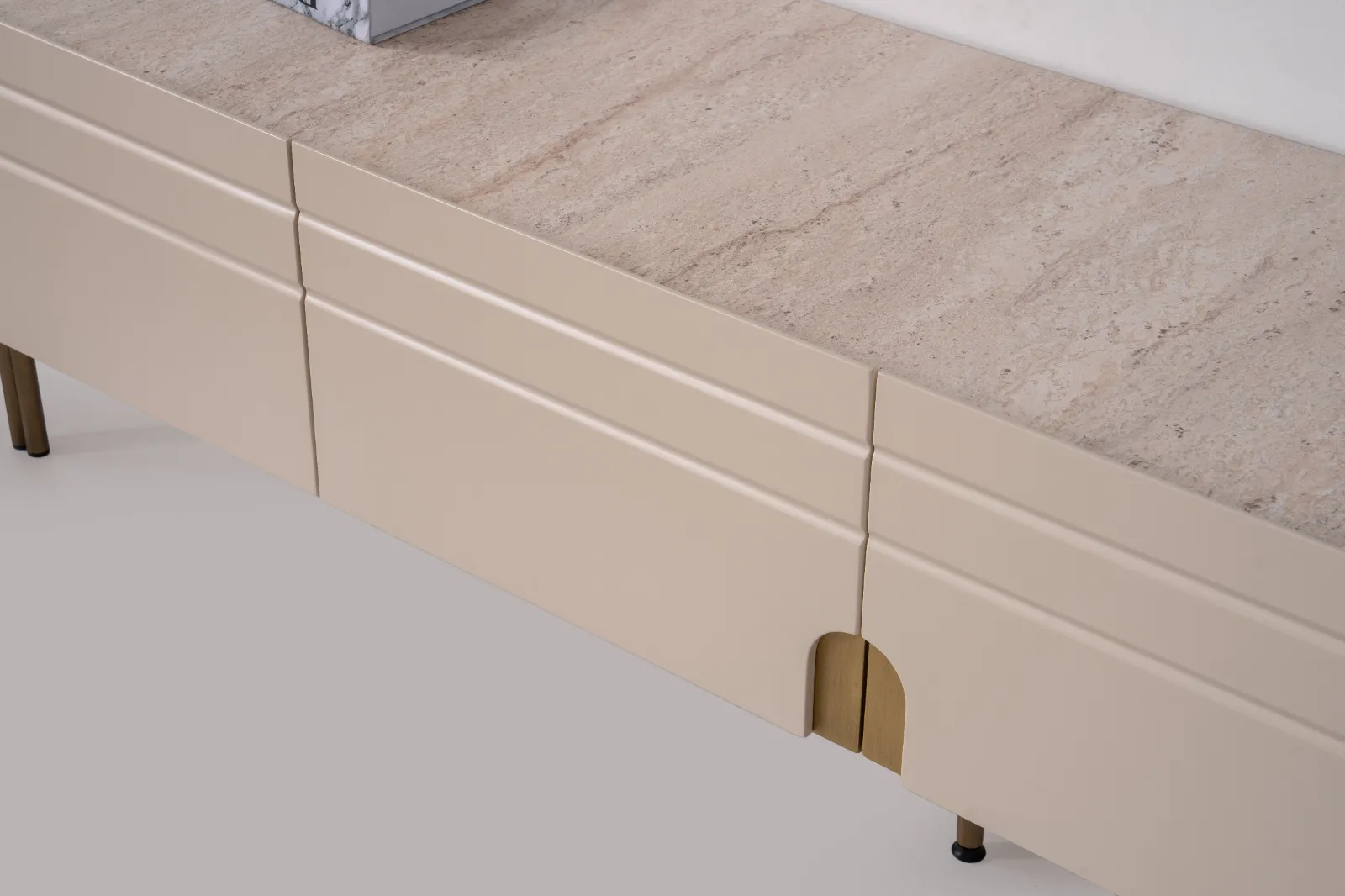 İNCİ TV ÜNİTESİ