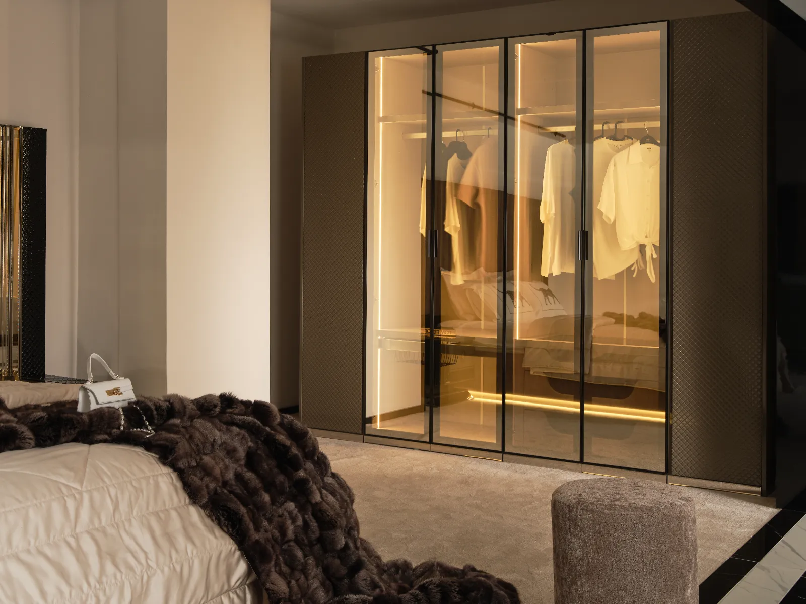 HERA YATAK ODASI TAKIMI