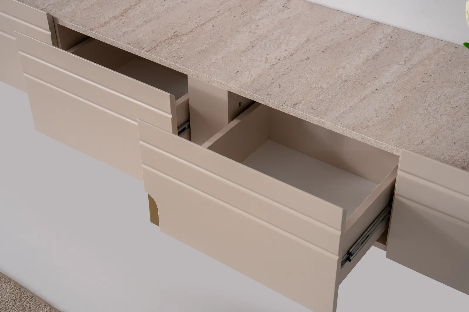 İNCİ TV ÜNİTESİ