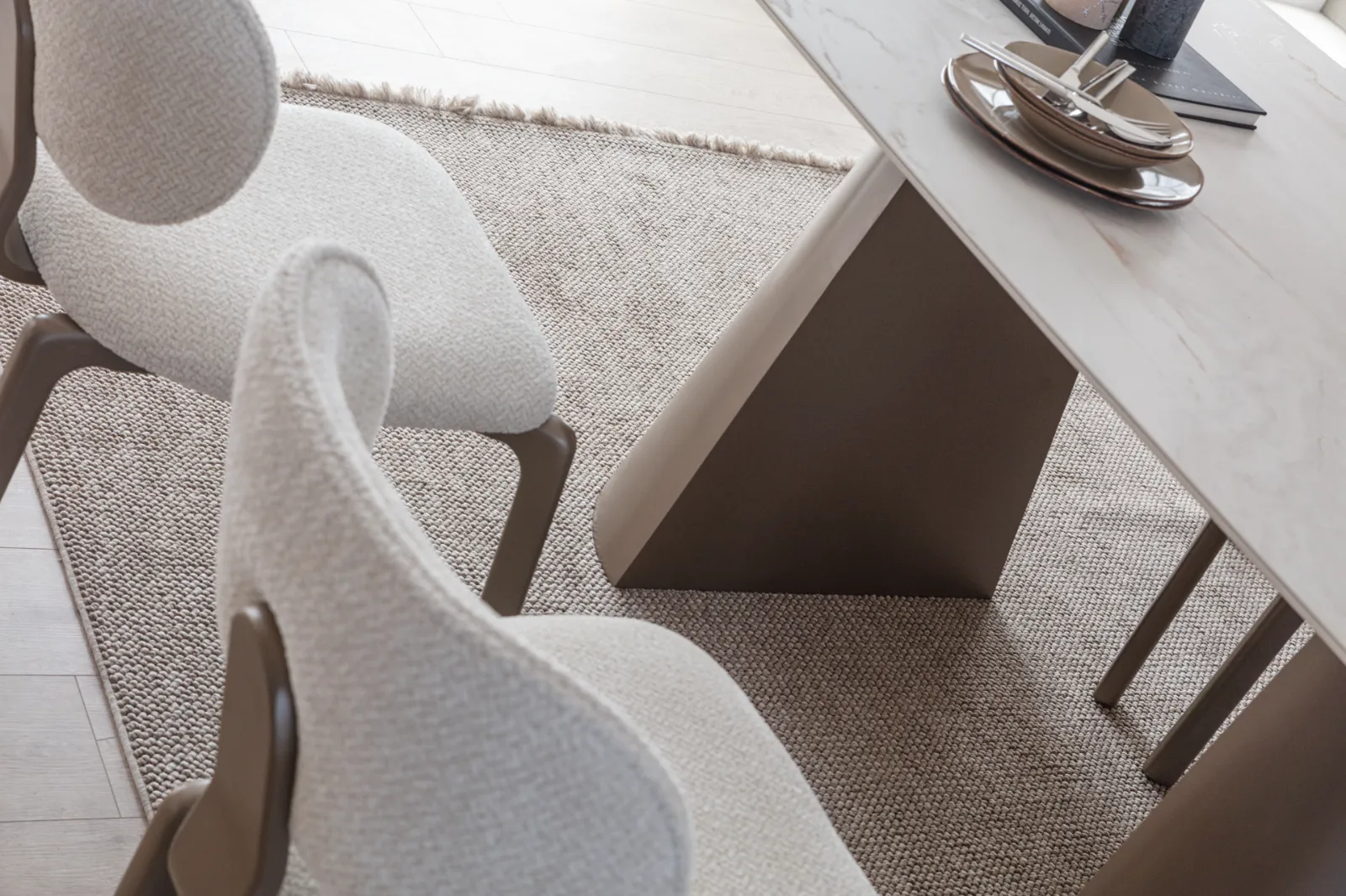 MİLANO YEMEK ODASI TAKIMI